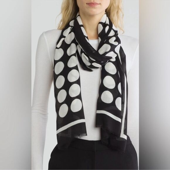 kate spade Black White Art Large Dot Oblong Fringe Hem Scarf - Picture 1 of 12
